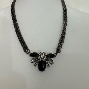 Runway-Style Gunmetal Chain Necklace with Edgy Wasp